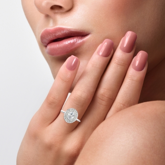 HALO WHITE SAPPHIRE RING IN SOLID STERLING SILVER - Picture 3 of 4